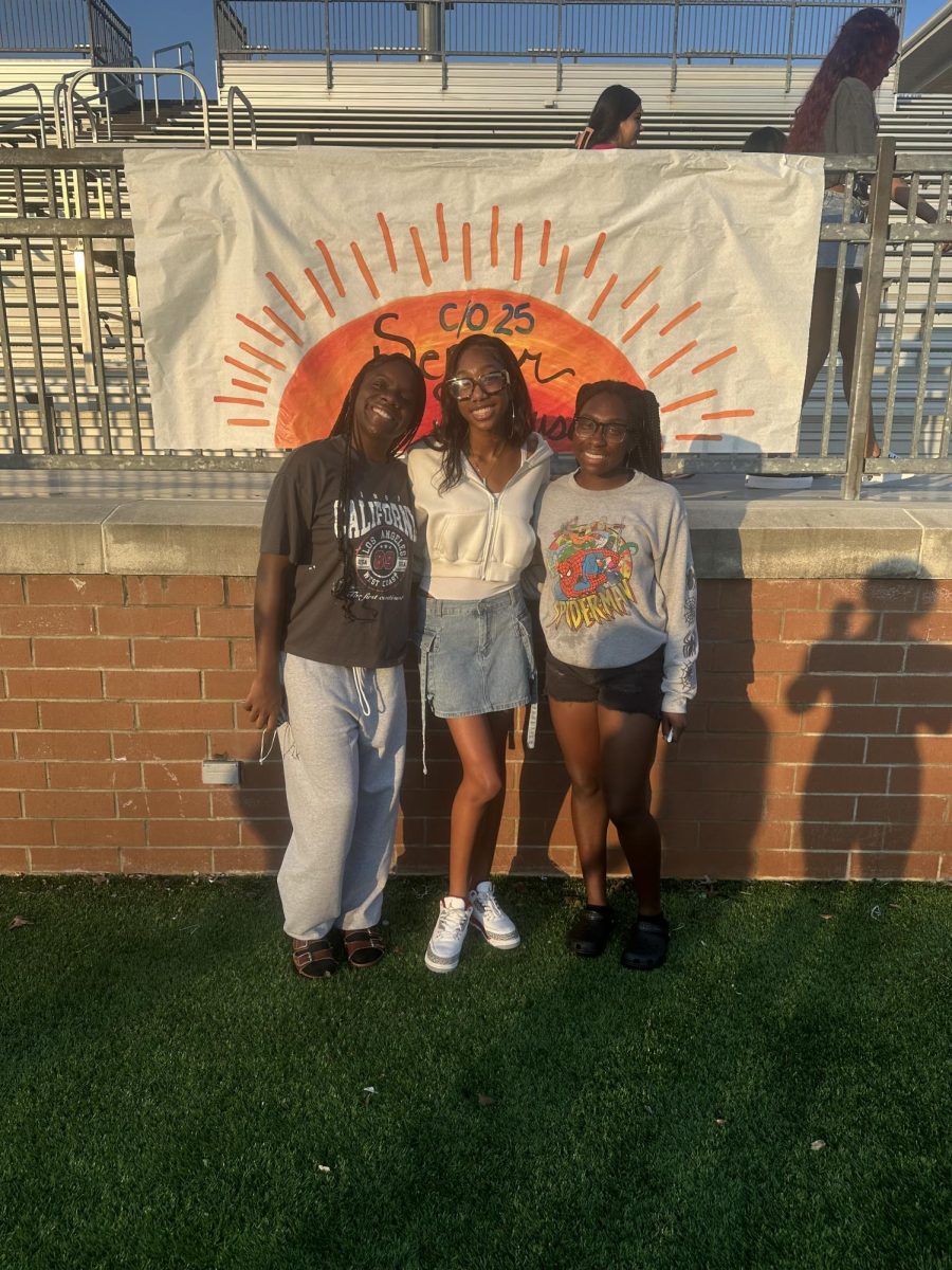 Student Council Senior Officers VP Kayla Uwagbai (Left), President Davis Health (Middle), and Secretary Ja'Miah Samuels (Right) at Senior Sunrise 2024